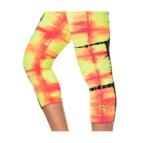 Zumba Tie Dye For Zumba Capri Leggings & Sport Bra Set Medium - Oh Orange NWT - Picture 3 of 16